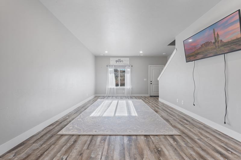 Bedroom with gather sign