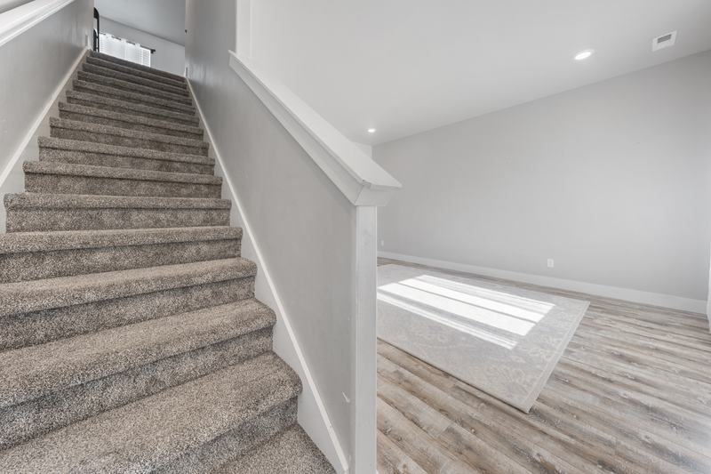 1140 John Hancock Ave